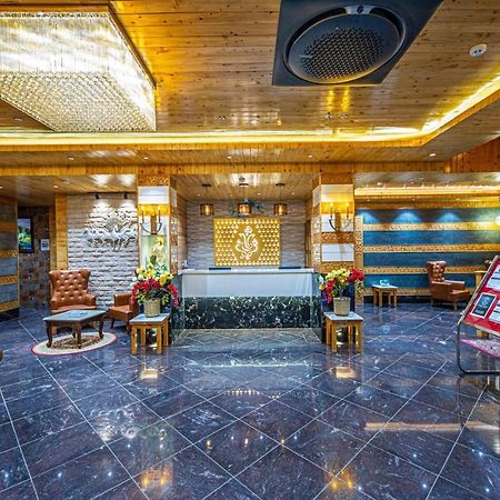 Sun Park Boutique & Spa Manāli エクステリア 写真